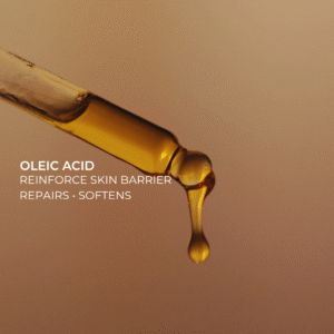 Clear liquid oleic acid used in skincare and cosmetics